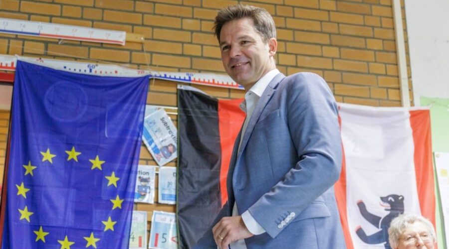 Danas se glasa u nemačkoj pokrajini Meklenburg-Zapadna Pomeranija i gradu Berlinu: Kancelar Merc pred ključnim testom