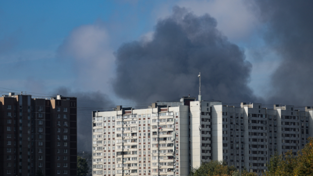Moskva zapretila Kijevu: Odgovorićemo zbog napada tokom izbora; Zelenski razgovarao s Trampom