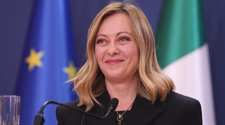 Meloni: Italija će zabraniti muslimanski veo u školama
