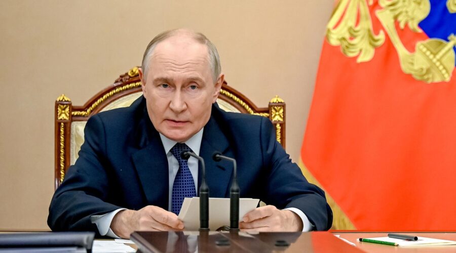 Rusi čuli Putinov poziv – učešće na izborima zajednički doprinos pobedi Rusije