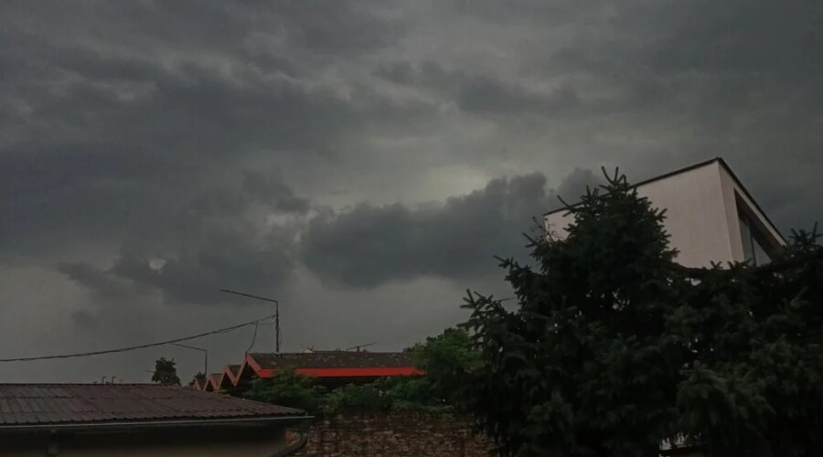 Vreme danas: Ujutru hladno, tokom dana kiša i oko 20 stepeni