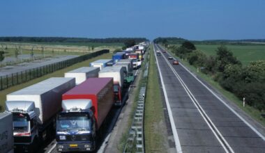 Na Batrovcima kolona, zadržavanja i na Šidu, Horgošu i Kelebiji