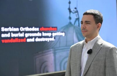 OVAKO ŽIVE SRBI NA KOSOVU! Srpska dijaspora organizovala kampanju na ulicama Njujorka, tokom sednice Ujedinjenih nacija!