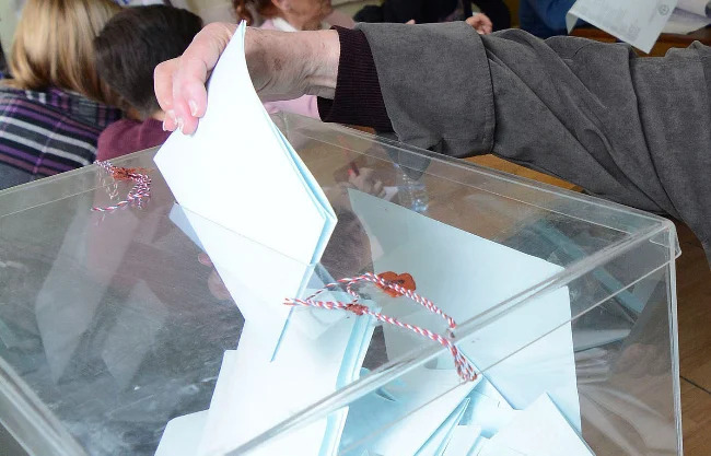 Građani Srbije koji žele da glasaju u inostranstvu moraju da se prijave do 3. oktobra