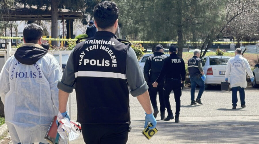 Sa puškom u rukama šetao ulicom i pucao: U pucnjavi ispred škole u Turskoj povređeno osam osoba, napadač priveden