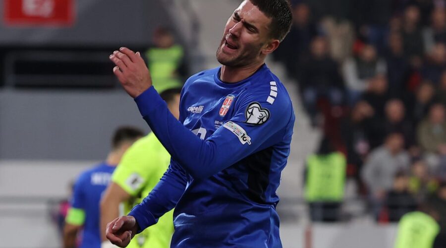 Vlahović definitivno otpada za Ligu nacija: Poznato koliko bi napadač Bešiktaša mogao da odsustvuje!