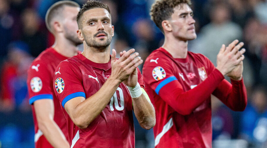 Srbija kroz pero grčkih medija: Hvale nas, baš su oslabljeni