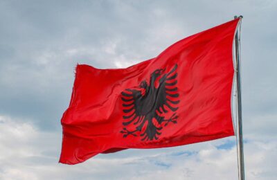 Direktorki albanske tajne službe Vljori Hiseni određen kućni pritvor