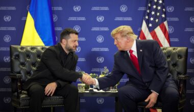 Zelenski Trampu: Razgovor sa Putinom u trilateralnom formatu; Kremlj: Ništa se ne postiže primirjem