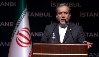 Iran izneo uslove za ponovno otvaranje Ormuskog moreuza u razgovoru sa Vitkofom