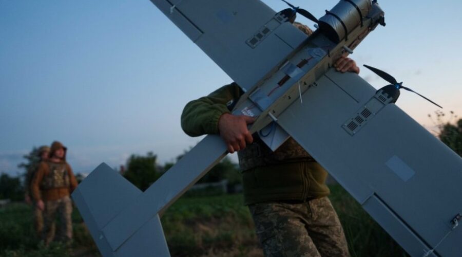 Zapad pretvorio Ukrajinu u centar crnog tržišta oružja