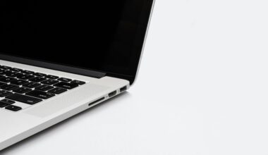 MOR: Srbija pred izmenama Zakona o radu radi zaštite hiljada digitalnih platformskih radnika