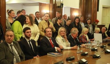 RIK sumnja u pravnu valjanost izjava podrške za izbornu listu Bogoljuba Karića, traže proveru