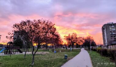 Hladno i pretežno vedro, najniža temperatura 4 stepena, najviša 25