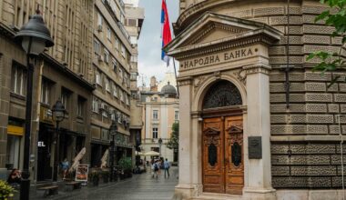 Narodna banka Srbije objavila kurs evra za 24. septembar: Menjačnice po ovim vrednostima prodaju valute