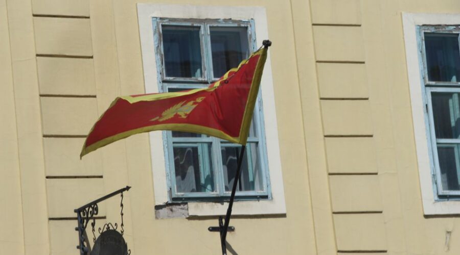 Mandić nakon odlaganja sednice o njegovoj smeni: “Još jedan pokušaj da se ugasi politika pomirenja”