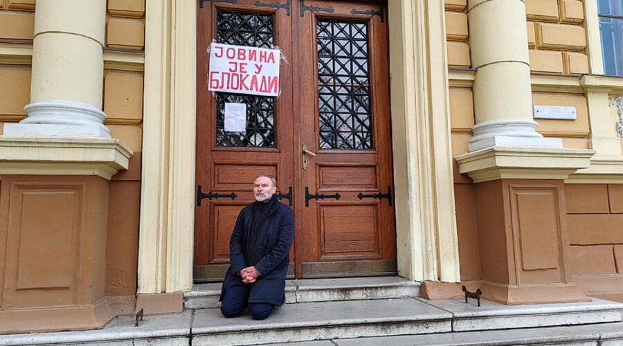 Roditelji đaka Jovine: Sramotne izjave Ane Brnabić o direktoru, pozivamo je na TV duel
