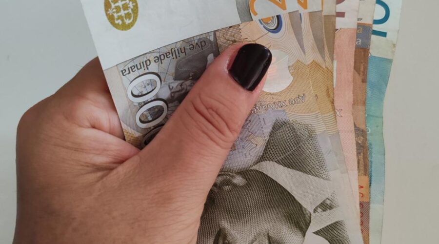 Da li zarađujete više ili manje od 121.346 dinara? Objavljen najnoviji prosek plata u Srbiji za jul