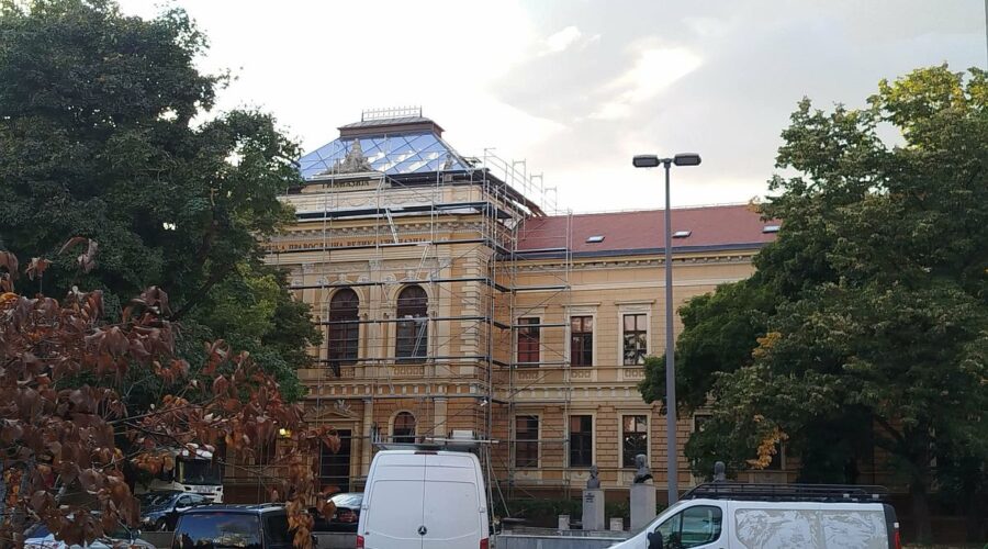 Roditelji đaka Jovine gimnazije ogorčeni izjavom Ane Brnabić, zovu je na TV duel