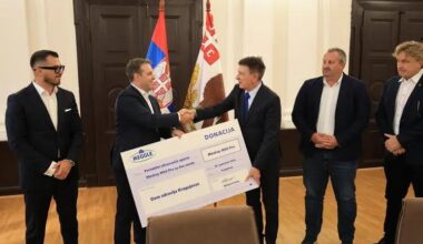 Velika donacija za kragujevačko zdravstvo: Dom zdravlja dobio savremeni ultrazvučni aparat, koristiće se i za preglede u selima, a evo šta sve može