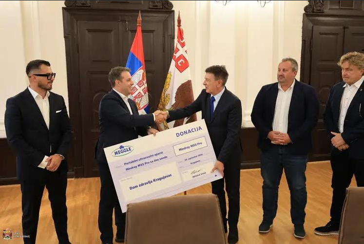Velika donacija za kragujevačko zdravstvo: Dom zdravlja dobio savremeni ultrazvučni aparat, koristiće se i za preglede u selima, a evo šta sve može