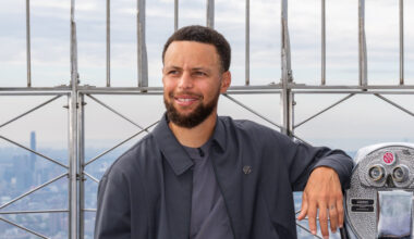 Stef Kari ispisao istoriju NBA lige: Novi ugovor i neverovatan rekord FOTO