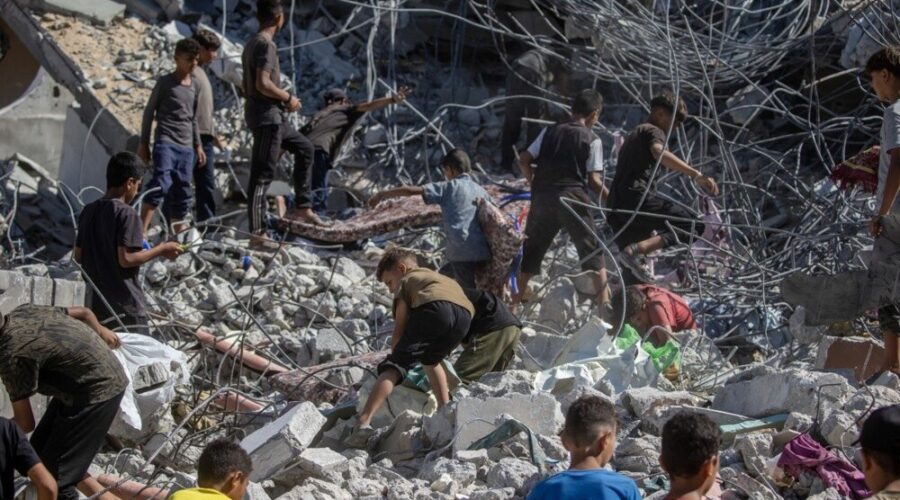 BLISKOISTOČNI SUKOB: Od početka rata Izraela i Hamasa u Pojasu Gaze poginulo 74.016 Palestinaca