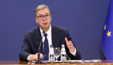 Predsednik Vučić obraća se javnosti u 20 časova