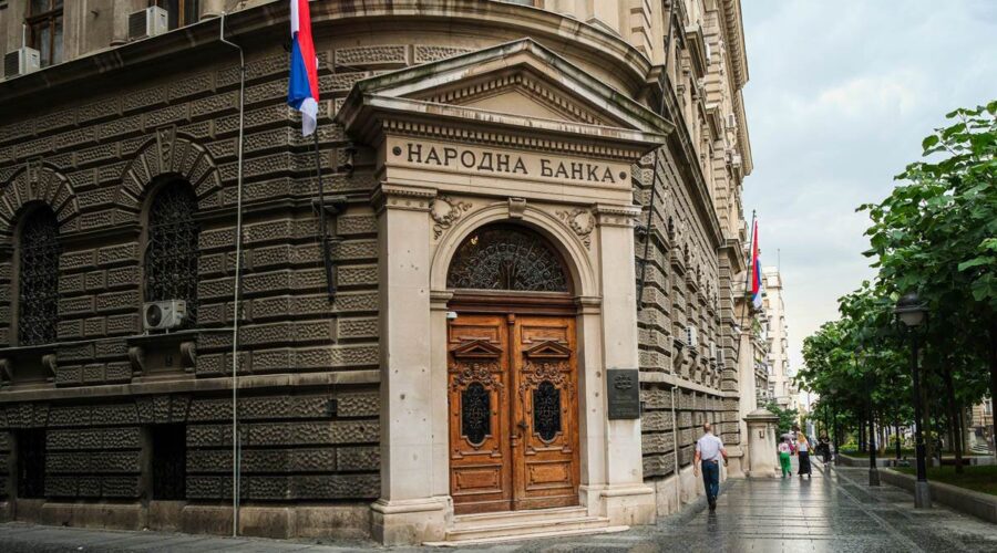 Narodna banka Srbije objavila kurs evra za 28. septembar: Menjačnice po ovim vrednostima prodaju valute