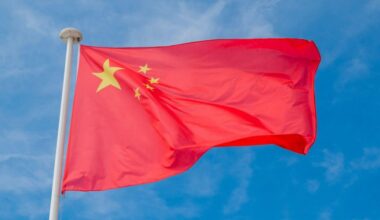 Peking steže obruč oko spornog grebena, Manila u stanju povišene pripravnosti