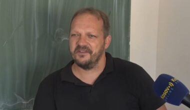 U finalnoj epizodi gubio, učenici navijali za njega