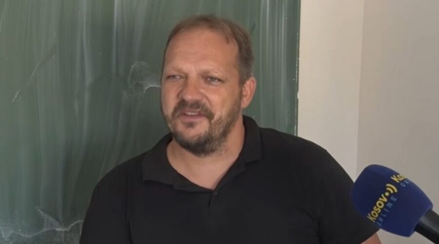 U finalnoj epizodi gubio, učenici navijali za njega