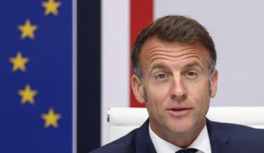 Makron:Radujem se da vidim nove zemlje koje žele da se pridruže EU, od Balkana do UKR