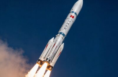 Svemirska letelica više puta uhvatila satelit