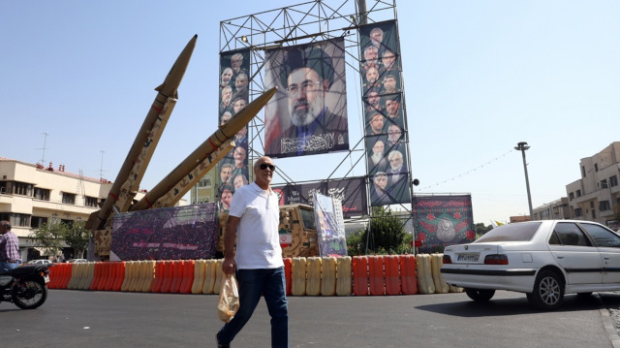 Novi diplomatski pokušaj Teherana i Vašingtona; Irak obnavlja letove ka Iranu