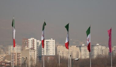 BLISKOISTOČNI SUKOB: Novi diplomatski pokušaj Teherana i Vašingtona; Irak obnavlja letove ka Iranu