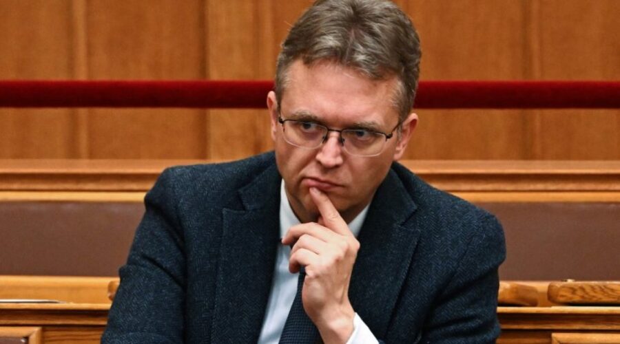 Uhapšen bivši mađarski ministar