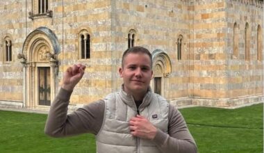 STUDENT HUMANITARAC SE JAVLJA SA KOSMETA: Narod na Kosovu je okrenuo leđa Aleksandru Vučiću i Srpskoj listi, to će ovi izbori pokazati!