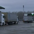 AMSS: Na prelazima Batrovci i Šid teretna vozila čekaju po četiri sata na izlaz