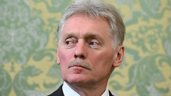 ПЕСКОВ НАЈАВИО ТРИЛАТЕРАЛУ СА САД И УКРАЈИНОМ У ДОГЛЕДНОЈ БУДУЋНОСТИ: Абу Даби могућа локација за преговоре