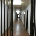 Advokati nisu imali nikakve informacije gde se nalaze njihovi branjenici, Srbima uhapšenim u Zubinom Potoku produžen pritvor…