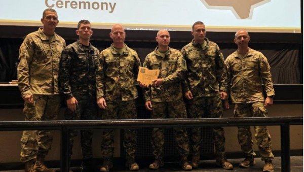 СРПСКА ВОЈСКА ЗАБЛИСТАЛА У АМЕРИЦИ: Наши специјалци освојили прво место (ФОТО)