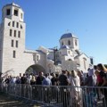 Arhiv javnih skupova: Koliko je ljudi bilo na sahrani Ratka Mladića