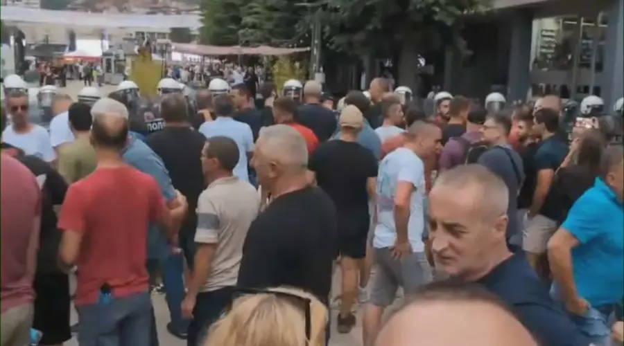 Arhiv javnih skupova objavio koliko je bilo ljudi na mitingu SNS u Užicu