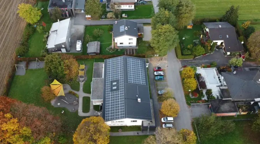 Austrija olakšava direktnu prodaju i deljenje viška solarne struje | Srpska dijaspora