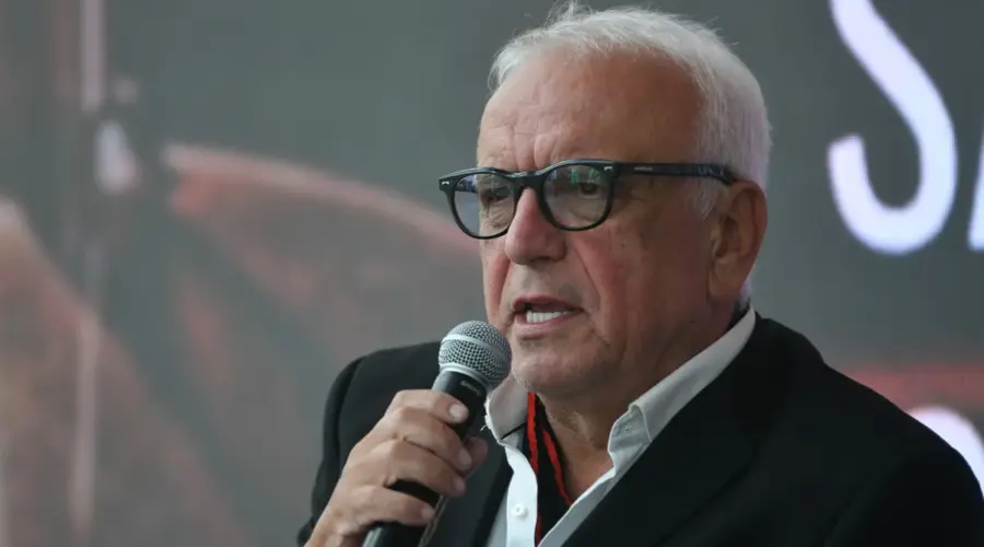 “Bio bi poprilično zbunjen kada bi video šta se događa sa njegovim likom i delom”: Slavko Banjac se prisetio druženja sa Tomom Zdravkovićem