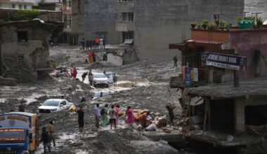 Broj poginulih u Nepalu premašio 1.000! Ovo su poslednje brojke u vezi sa smrtonosnim poplavama