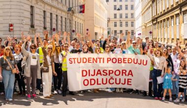 DIJASPORO, I VAŠ GLAS SE RAČUNA! Ovo je sve što morate da znate ako želite da glasate iz inostranstva!