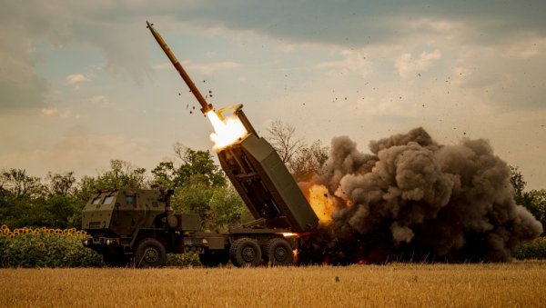 ПОВРАТАК ПРОТИВНИКА СИРСКОГ Генерал Драпатиј именовао смењеног команданта бригаде за шефа одбране најважнијег града у Донбасу ПОВРАТАК ПРОТИВНИКА СИРСКОГ Генерал Драпатиј именовао смењеног команданта бригаде за шефа одбране најважнијег града у Донбасу