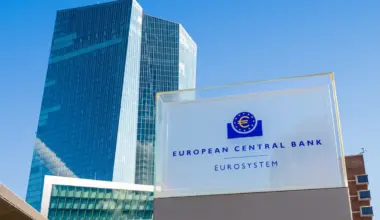 Evropska centralna banka podigla referentnu kamatnu stopu radi ublažavanja inflacije